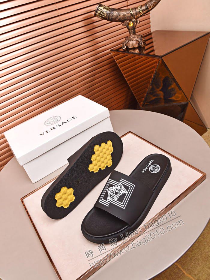 VERSACE男鞋 範思哲新款沙灘拖鞋 牛皮配品牌logo刺繡人頭拼接拖鞋  jpx2202